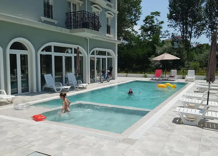 Riverside Vip аpartments